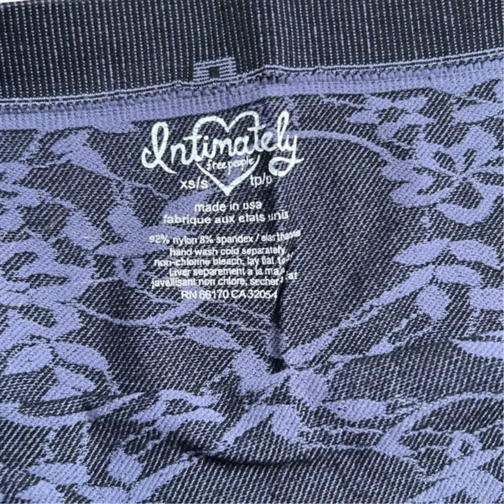 Intimately Free People Blue Floral Leggings Size XS